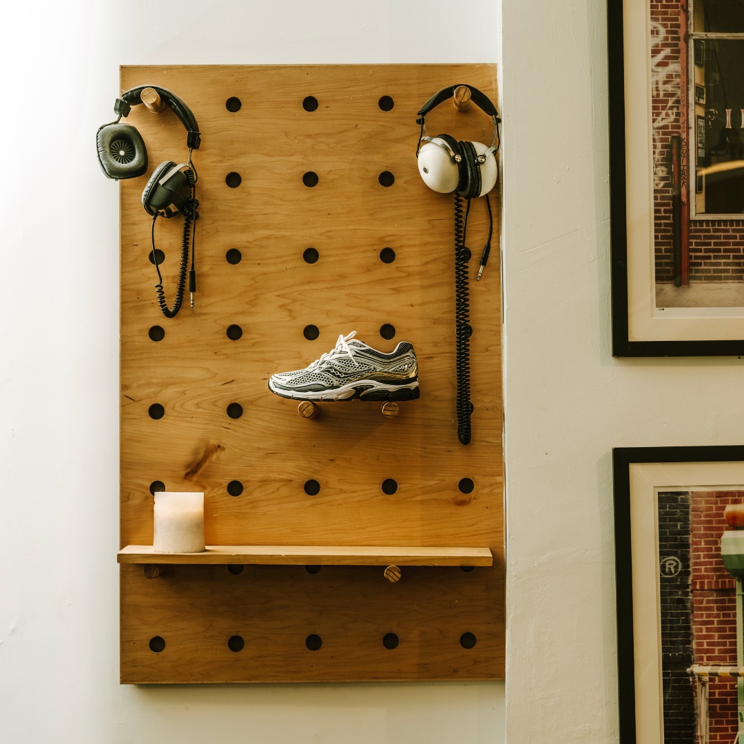 march dispatch - saucony cafe