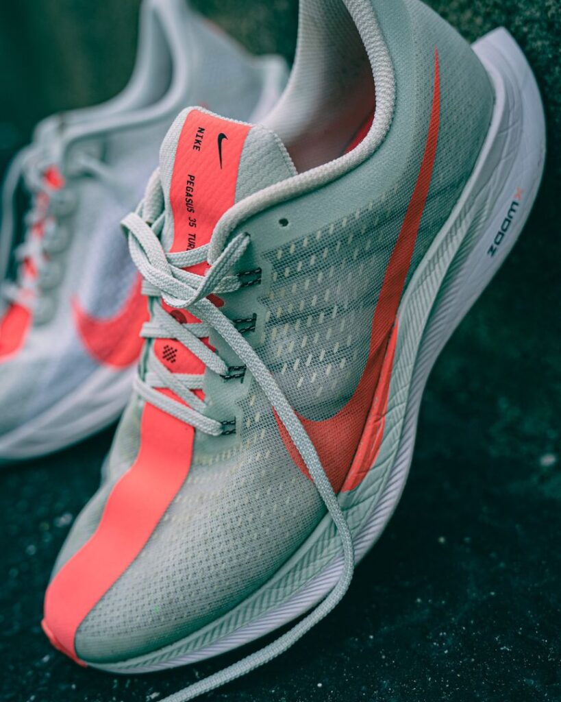 nike pegasus turbo - lateral wall